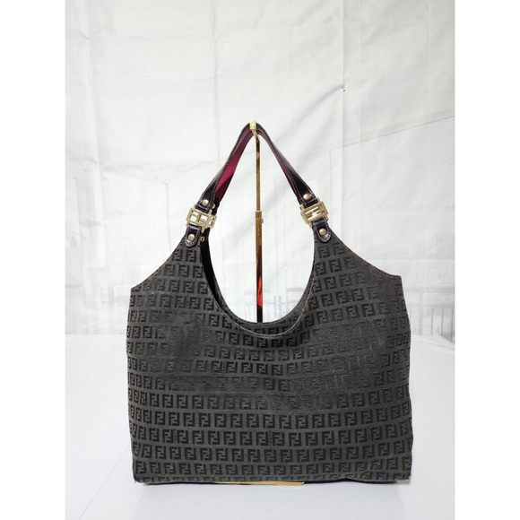FENDI Black/Magenta Zucchino Canvas Grand Shopper Tote - Picture 1 of 14